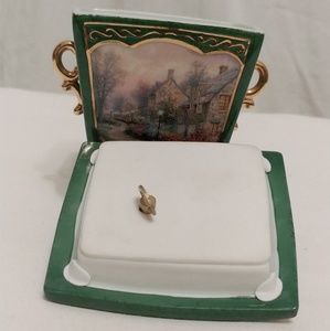 Thomas Kinkade Holiday - Thomas Kinkade Lamplight Lane Music Box Thomas Kinkade Holiday - Thomas Kinkade Lamplight Lane Music Box